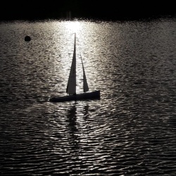 Navigations sur la Mare ....